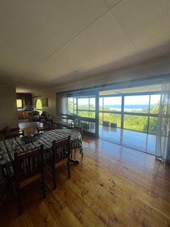  Bedroom Property for Sale in Outeniqua Strand Western Cape